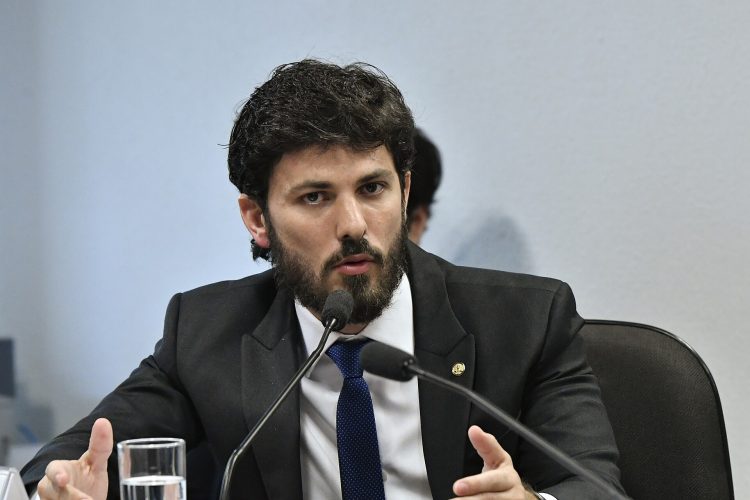 Marcelo Aro (49552804657)