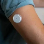 Câmara de BH vota pulseira com QR Code para idosos e PcDs