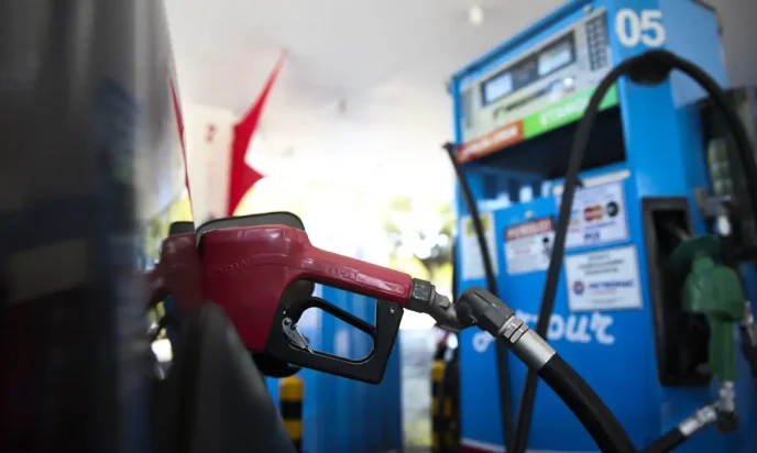 Posto de gasolina jfcrz abr 0605223810 0