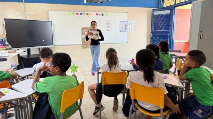 Educação bilíngue