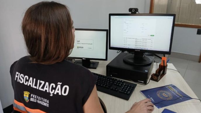 Fiscaliza;cão Leandro Gladstone