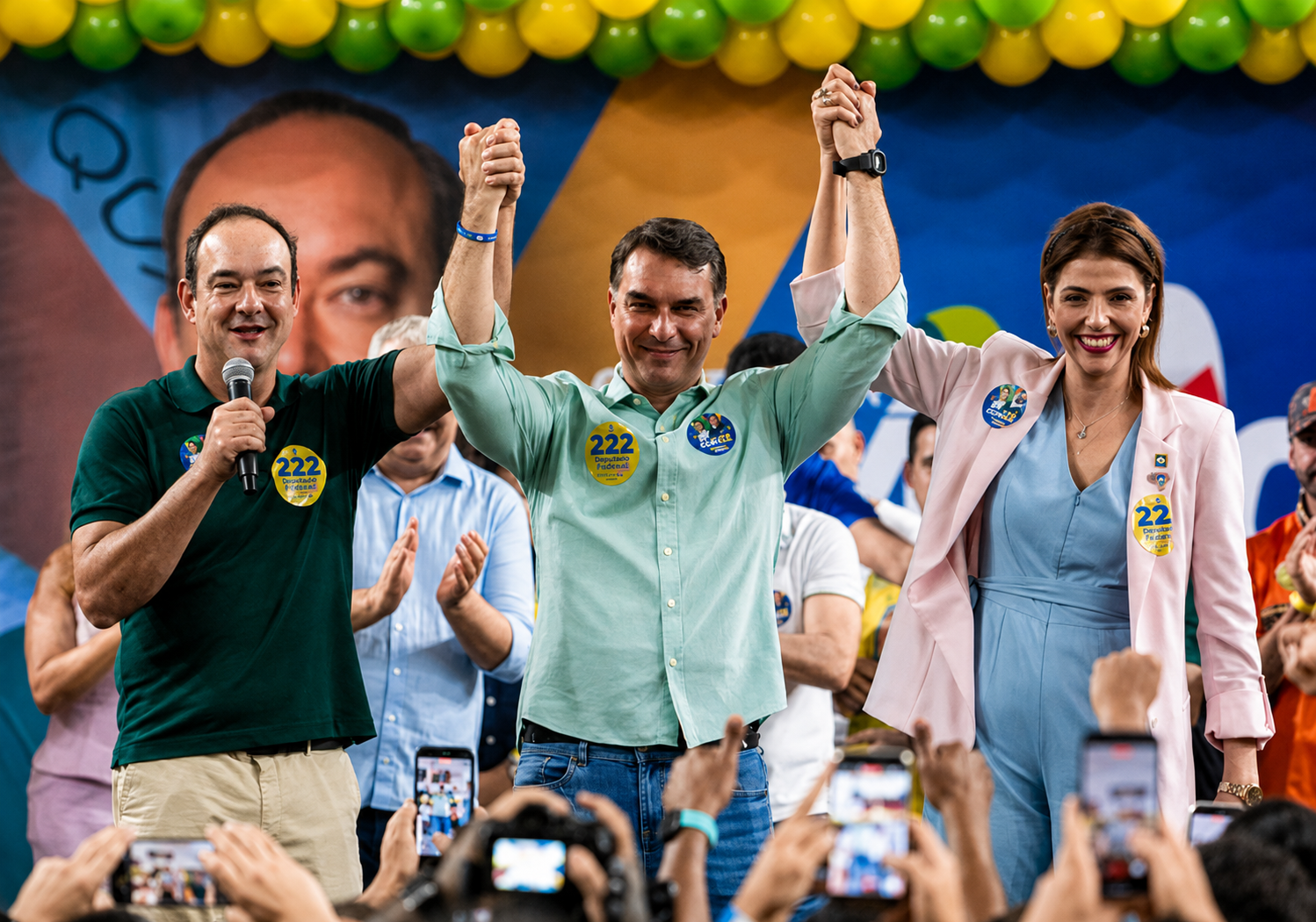 Flávio Bolsonaro confirma Flávio Roscoe como seu candidato em Minas