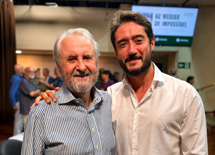 Gabriel Azevedo e o professor José Cláudio Junqueira Ribeiro