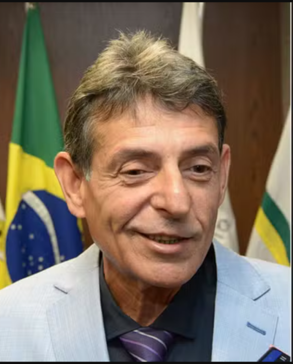 TJMG investiga juiz flagrado bebendo