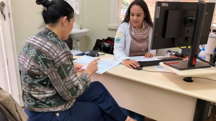 Atendimento medico aline resende