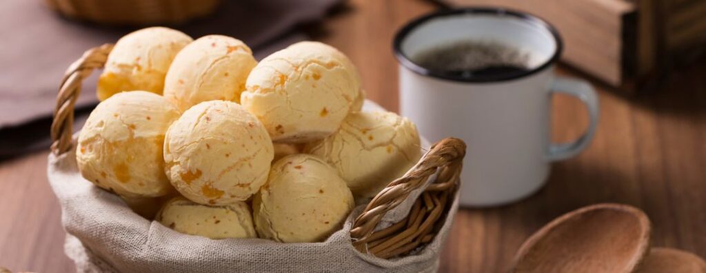 Pão de queijo movimenta cadeia produtiva