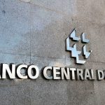 FIEMG: Selic de 13,75% ainda freia investimentos e indústria