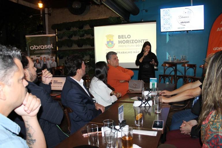 Encontro  discute fiscalização diálogo e equilíbrio com setor de bares e restaurantes