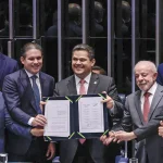 Congresso promulga emenda que acaba com a escala 6×1